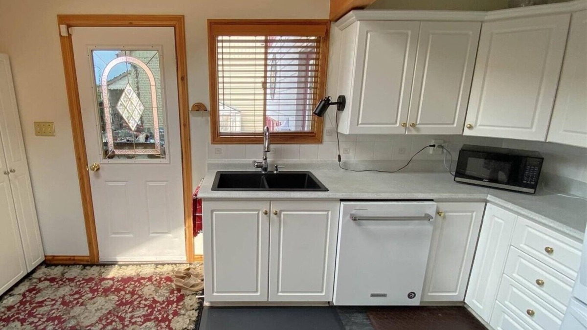 Algoma District Apartment | Luxury Northern City Retreat