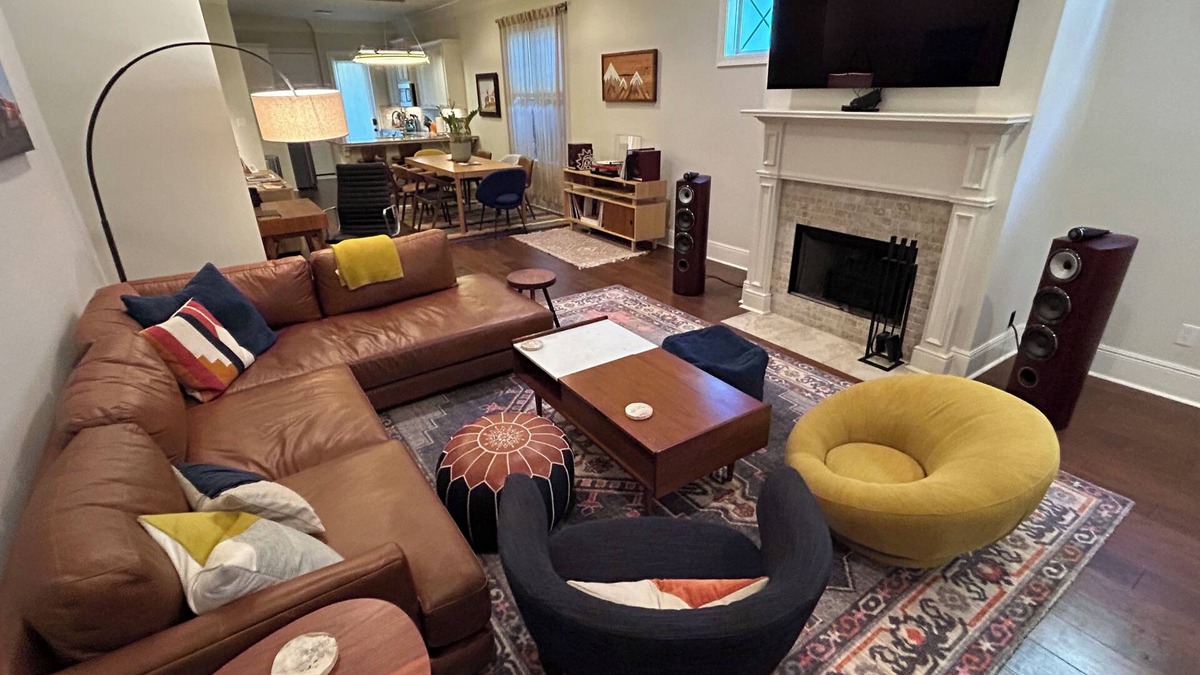 Lafayette House | Luxury Oasis 2bed/2bth+Sauna