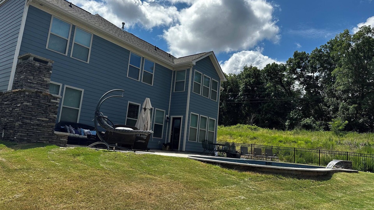 Riverview House | Luxury Oasis Pool & Patio Paradise Saltwater Pool & Outdoor Gas Fire Place