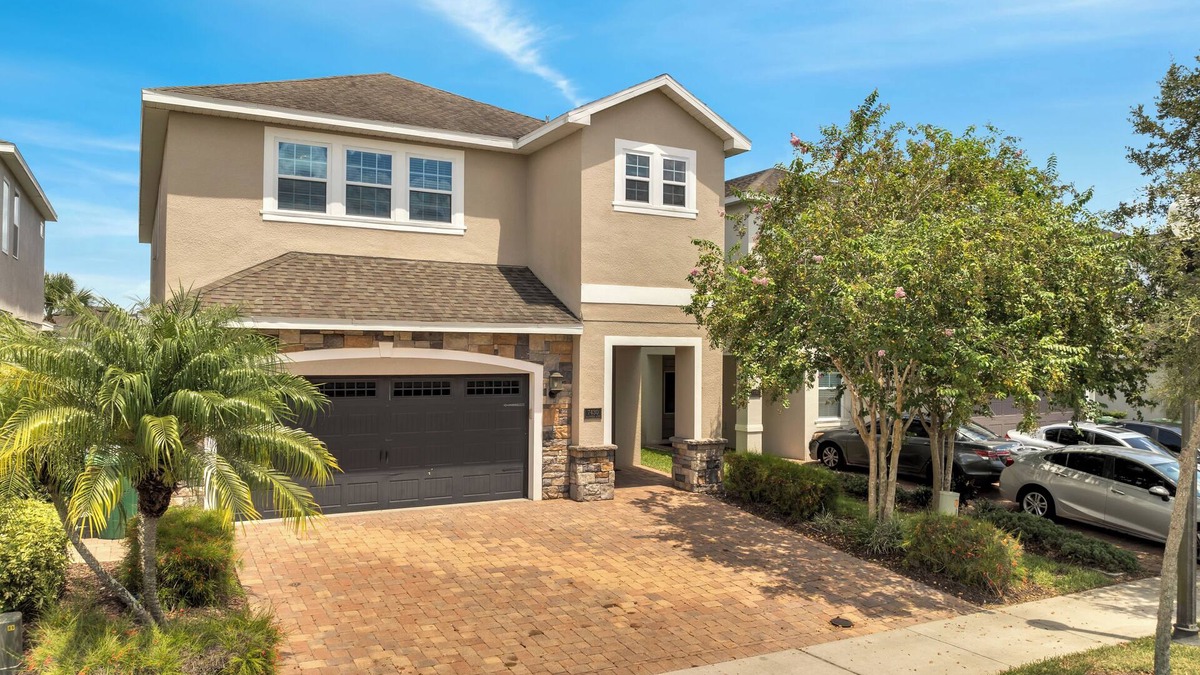 West Kissimmee House | Luxury Oasis: Sleeps 16 Perfect for Large Groups