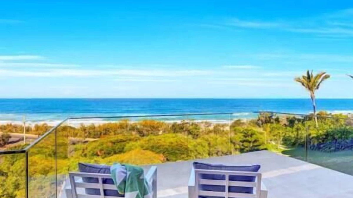 Sunrise Beach House | Luxury Ocean View Property