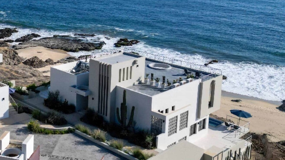 El Pescadero House | Luxury Oceanfront Villa Pool Spa Secluded Beach