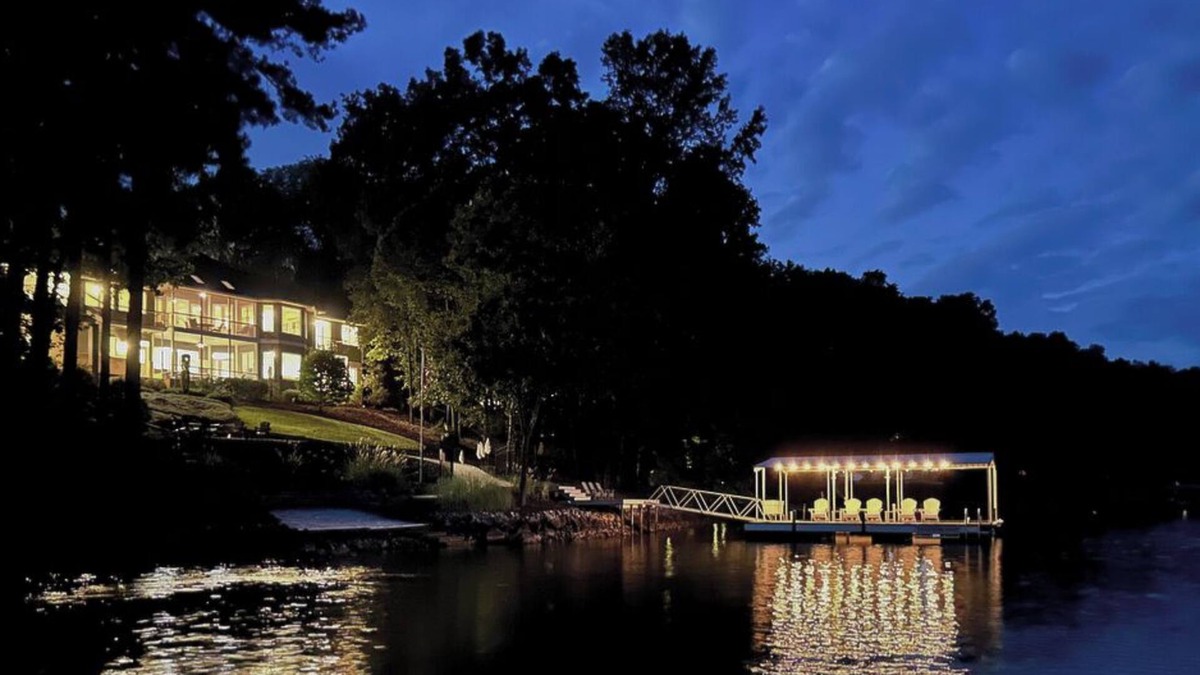 Seneca House | Luxury on Lake Keowee w/Dock