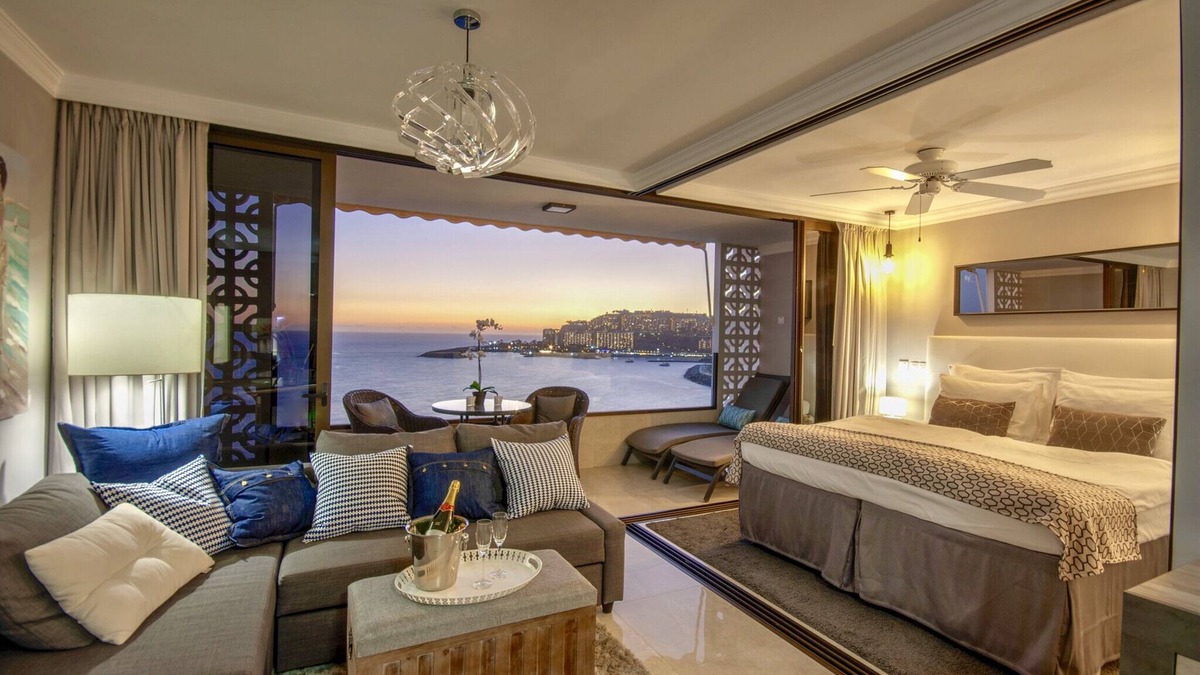 Patalavaca Apartment | Luxury on the beach with a spectacular view and breathtaking sunsets!