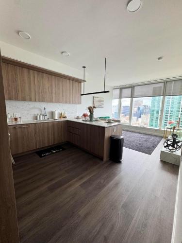 Streeterville Apartment | Luxury on the Lake - Chicago High Rise