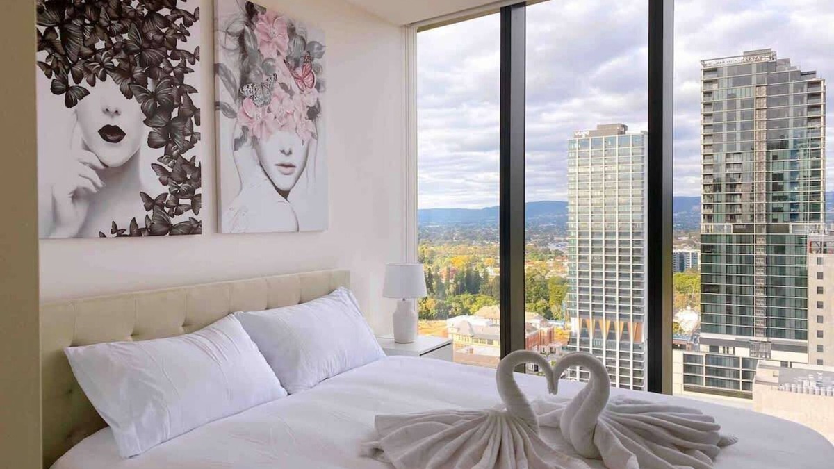 Adelaide Central Business District Apartment | Luxury Parisian Paradise - Gym - BBQ