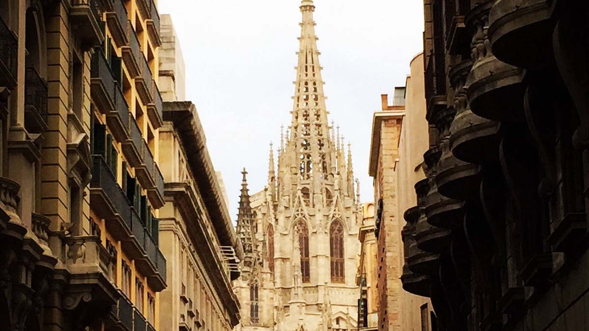 Gothic Quarter Apartment | Luxury Penthouse Apartment Barcelona - Calendar and Rates live at all times