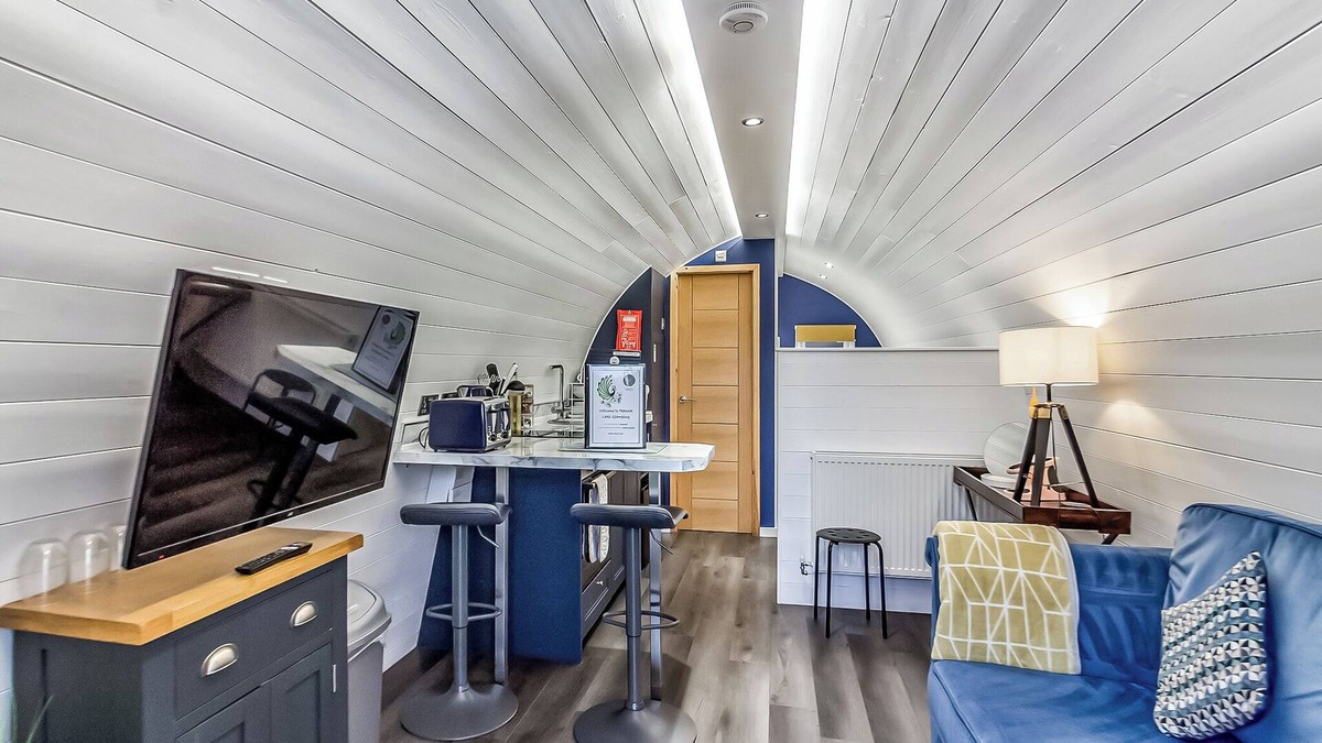 Gunthorpe Cottage | Luxury pod, perfect for two people seeking a romantic and relaxing break.