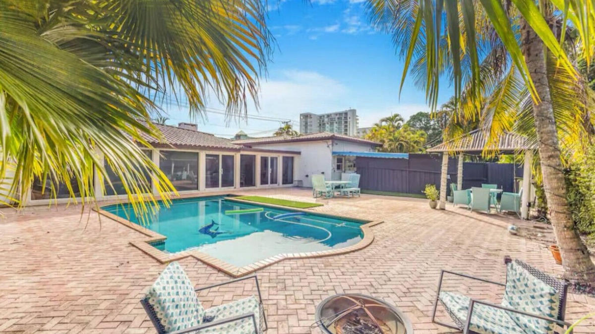 The Roads House | Luxury Pool Escape w/Game Room