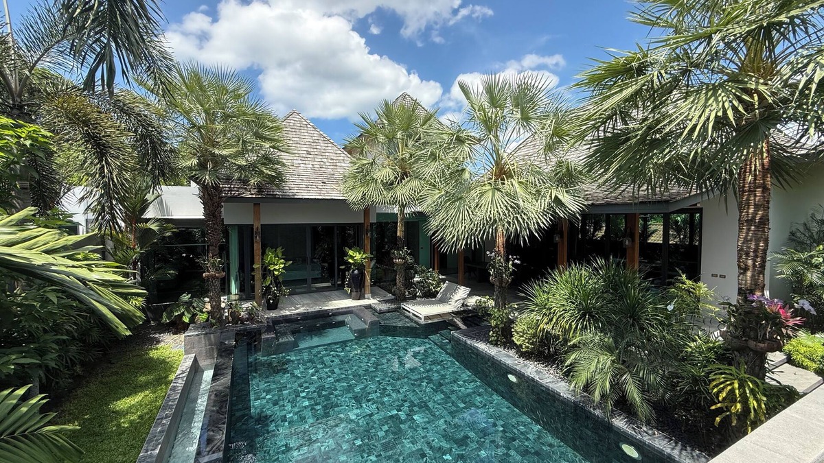 Bang Tao Villa | Luxury Pool Villa Jacuzzi Gym Cinema Laguna