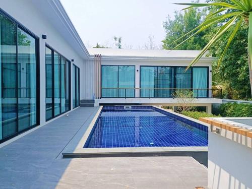 San Kamphaeng House | Luxury pool villa in Chiang Mai