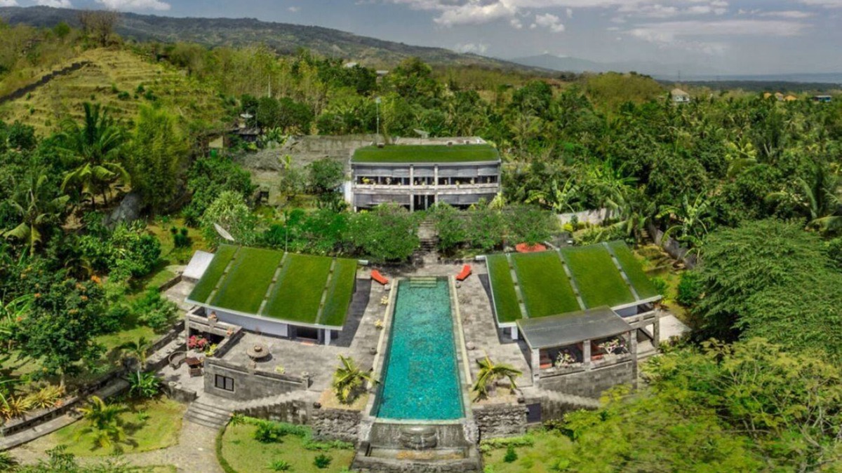Kalibukbuk Villa | Luxury private Villa 5 b/rooms, peaceful, exclusive, 2 klmtrs to Dolphin beach