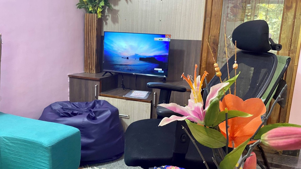 Mysore Apartment | Luxury Queen Beds, Farm/Hill view, 5km center