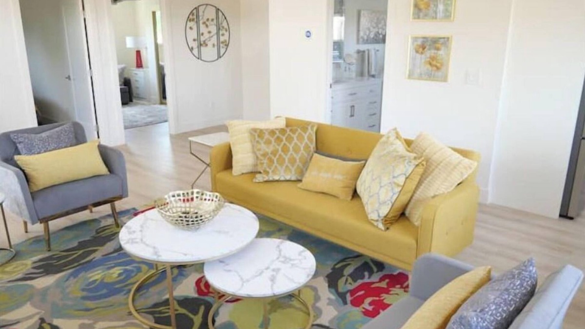 Dublin Apartment | Luxury Quiet Apt. Jacuzzi Tub
