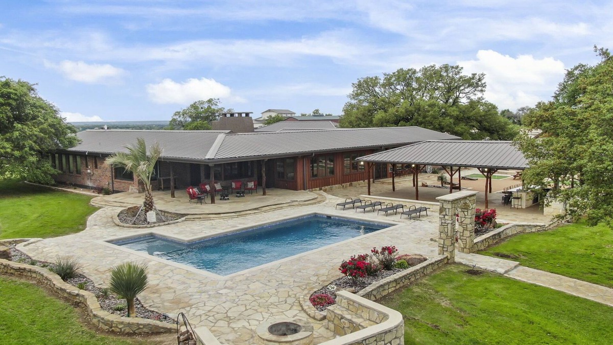 Lipan House | Luxury Ranch House on Operating Ranch w/Pool & Activities