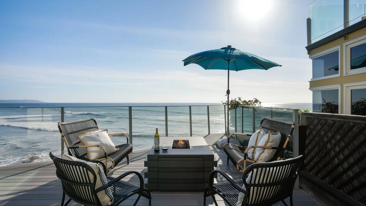 La Jolla House | Luxury, renovated, oceanfront home with incredible deck & ocean views - dog friendly!