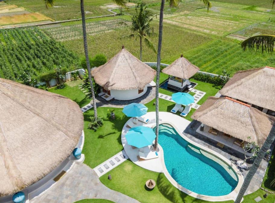 Kekeran Villa | Luxury resort style Villa!