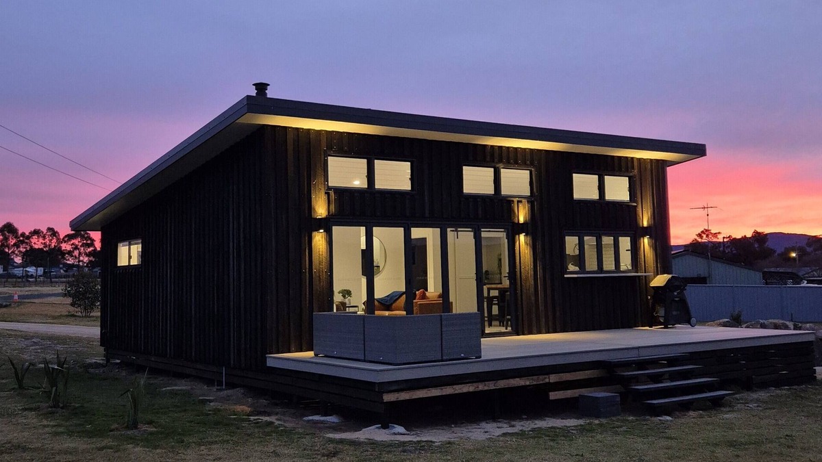 Wallangarra House | Luxury retreat near Girraween