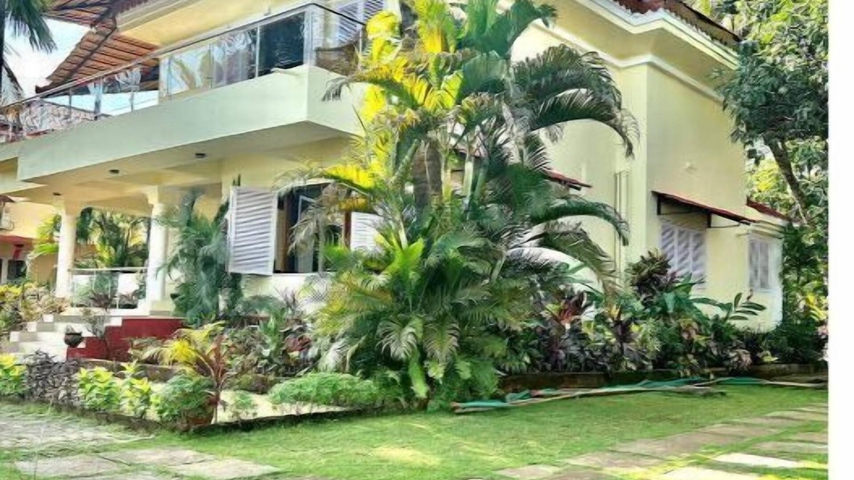 Cavelossim Villa | Luxury River front large 3 Bed serene villa Goa