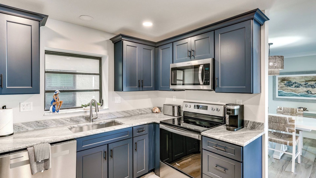 Sanibel Apartment | Luxury Sanibel Condo w/Ocean View: Steps to Beach