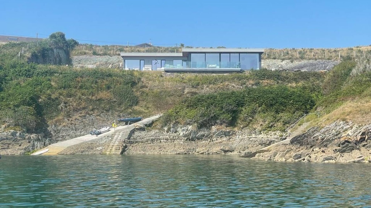 Schull House | Luxury Seaside Property