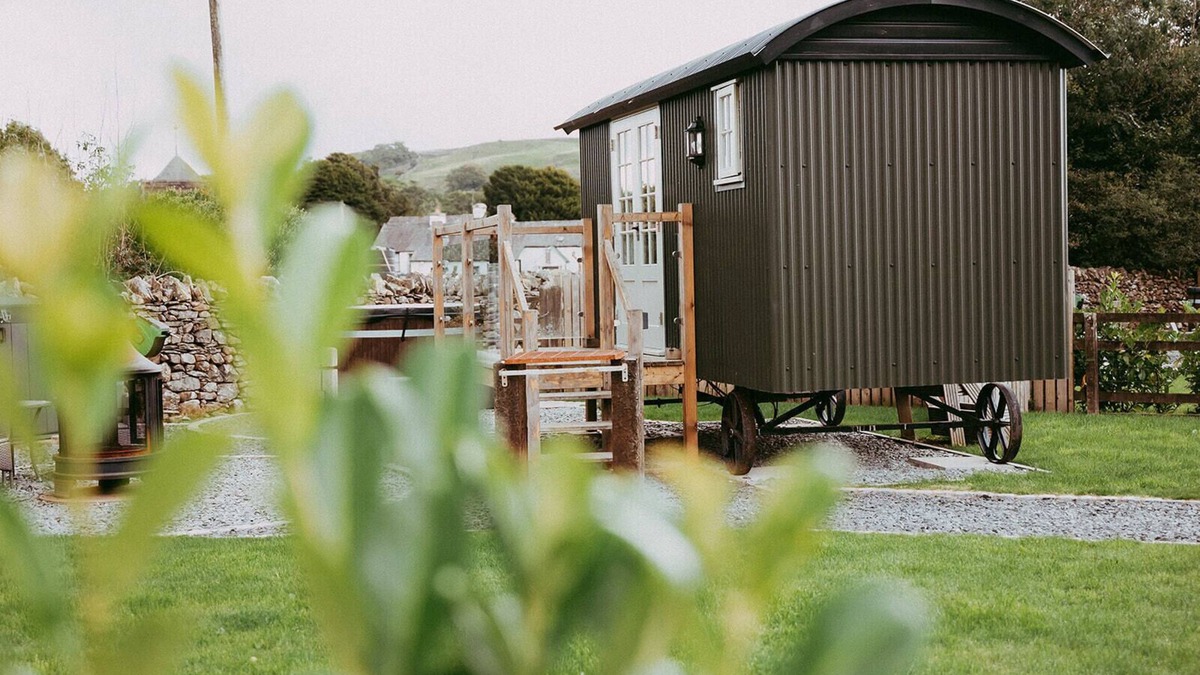 Torver Apartment | Luxury Shepherds Hut