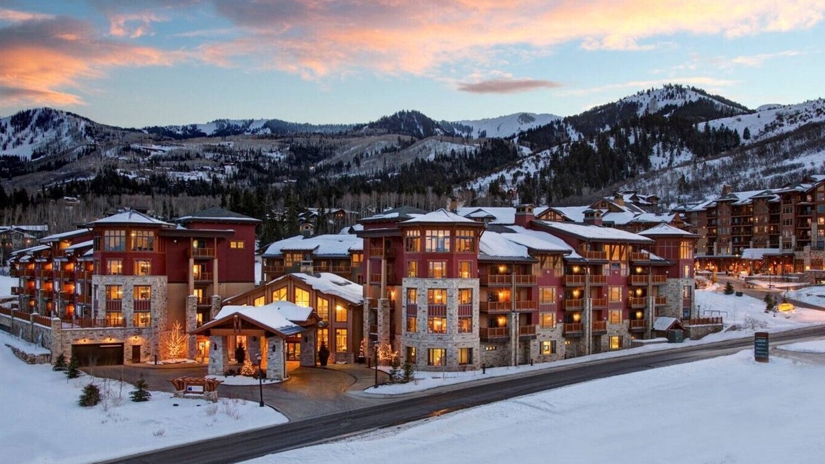The Timbers Condo | Luxury Ski in/Ski Out 2BR Plus, Avail 3/21/26-3/28/26 only
