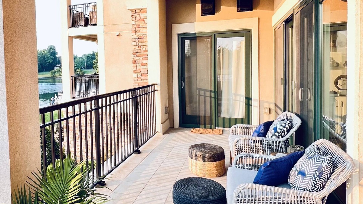Westlake Corner Condo | Luxury SML Vacay - 4BR Views + Pool at SML