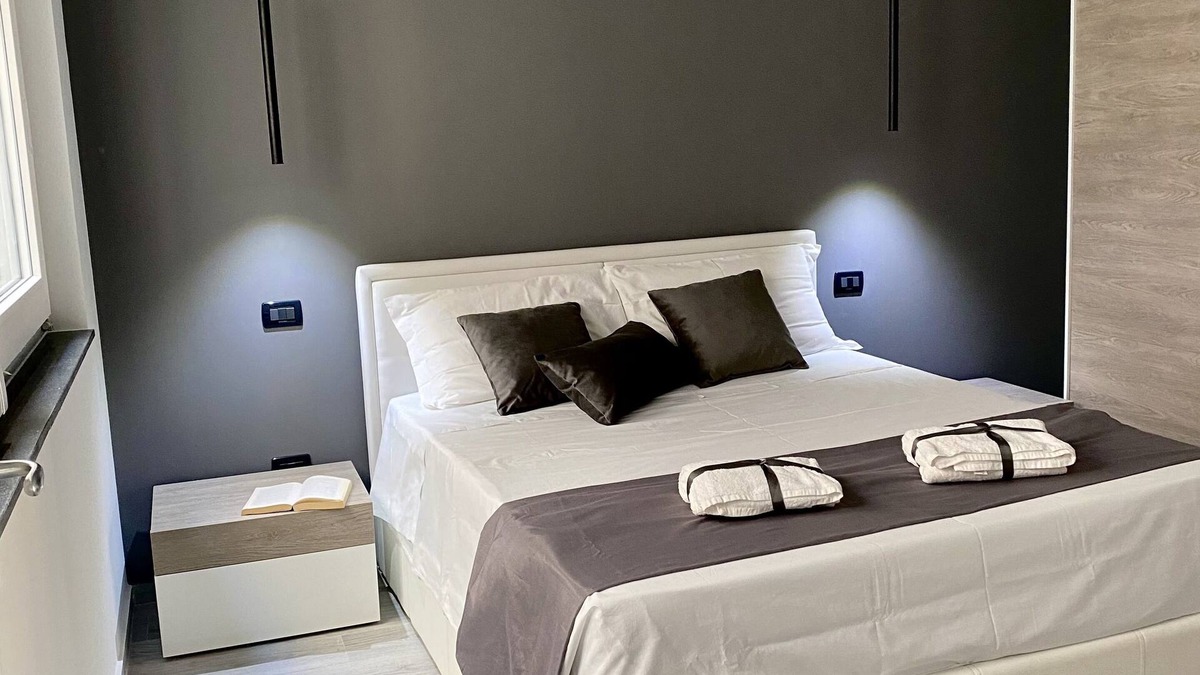 Villagonia Apartment | Luxury Sofi