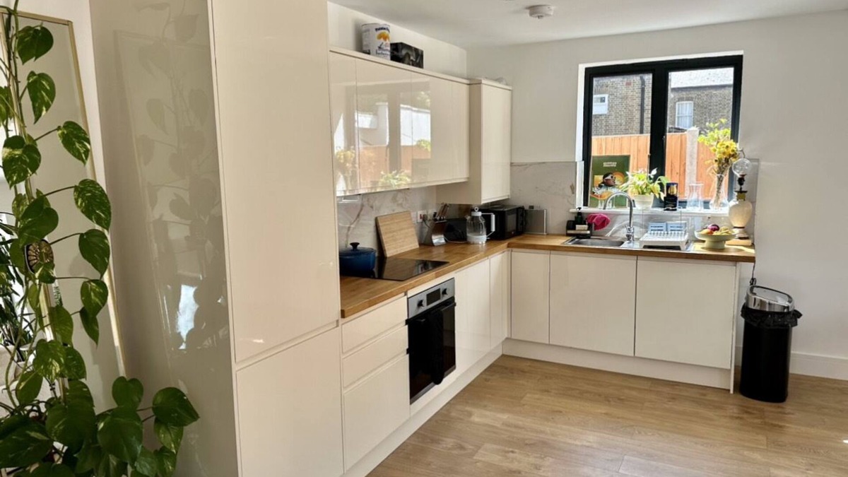 Tottenham Apartment | Luxury & spacious apartment, quick links to central london, tottenham stadium