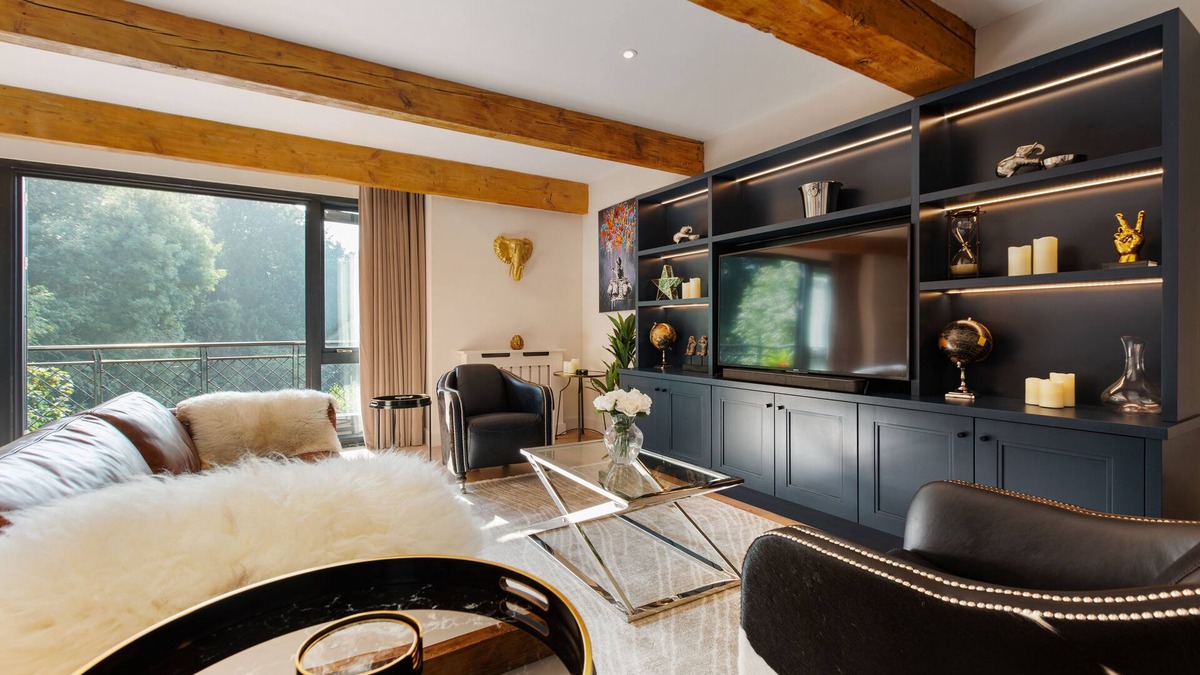 Bray Apartment | Luxury Spacious Penthouse Apartment