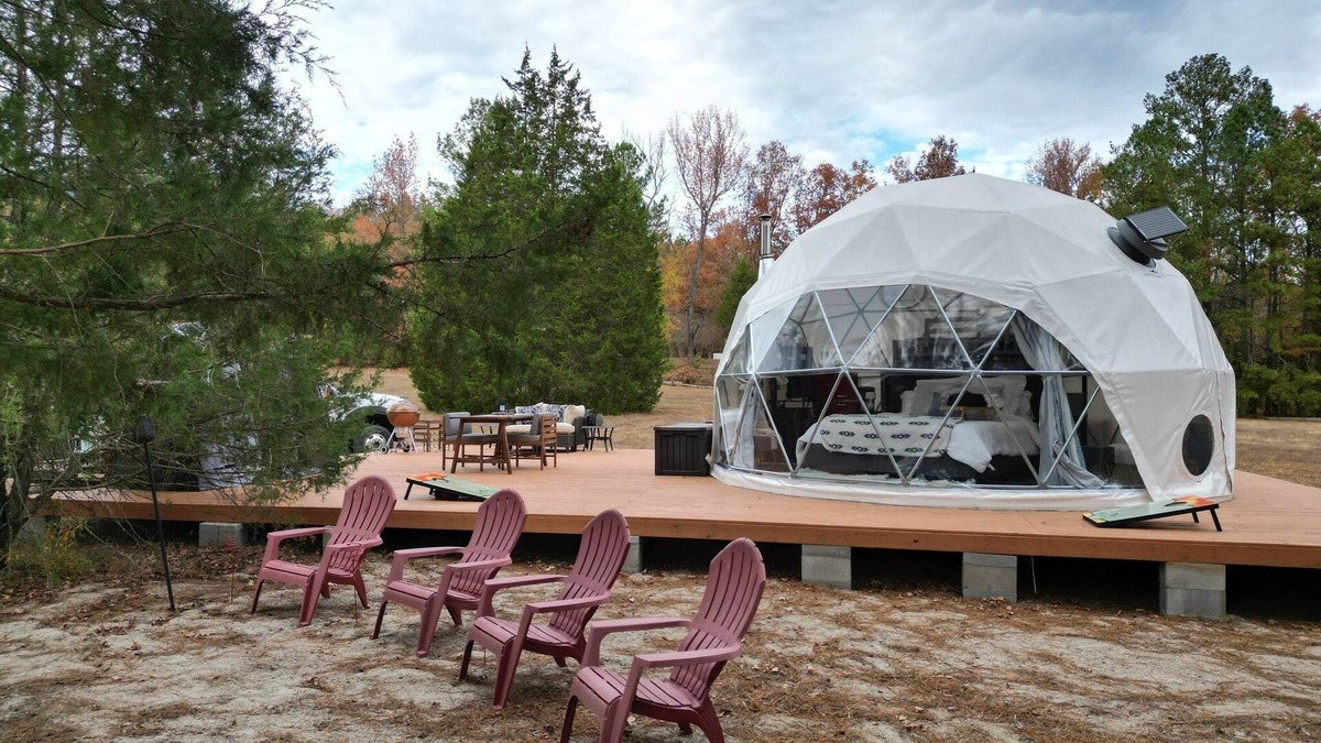 Littleton Cabin | Luxury Stargazing Glamping Dome near Littleton - Lake Gaston, NC!