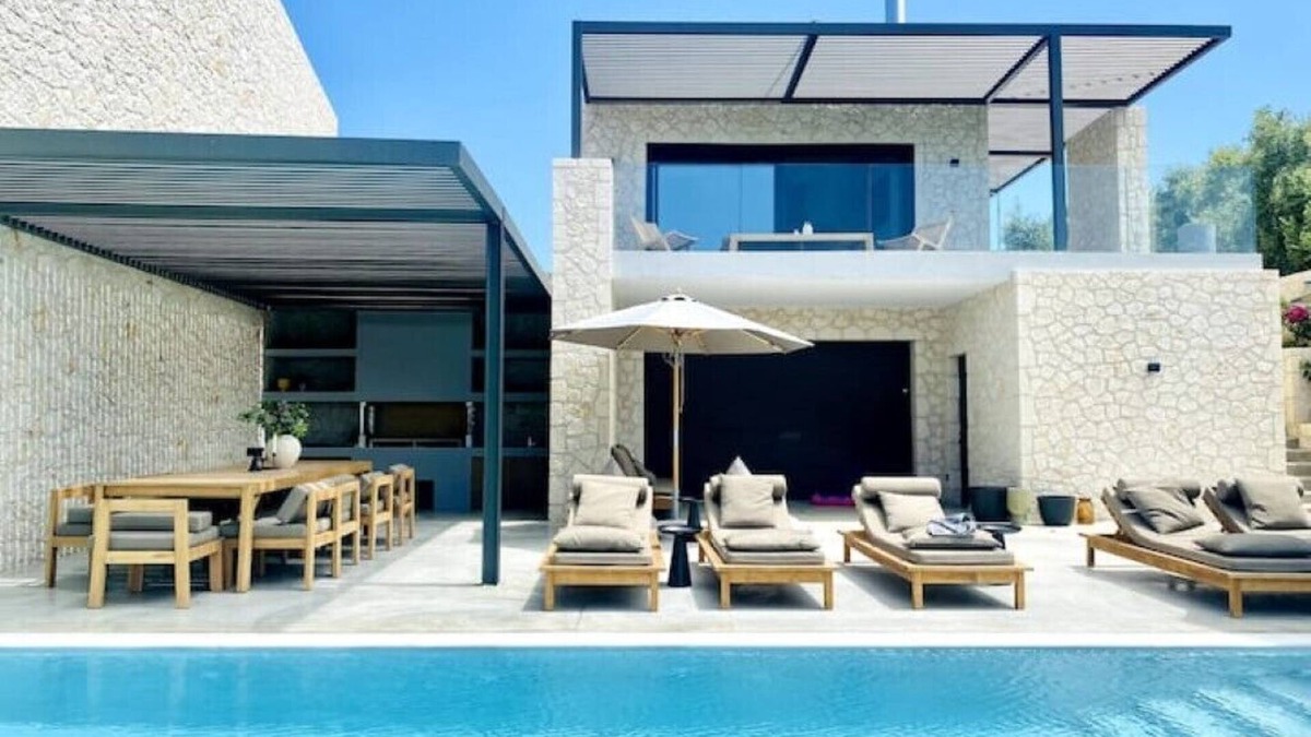 Peroulion Villa | Luxury Stone Houses Corfu - Villa 1