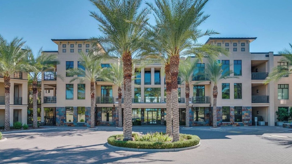 Alta Vista Park Condo | Luxury, style, and comfort await you.