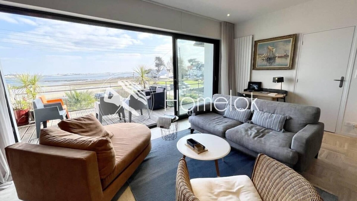 Larmor-Plage Apartment | Luxury T3 neuf de standing Front de mer vue 180