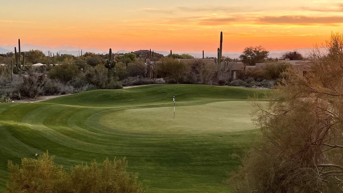 Troon North House | Luxury townhouse On the Green Troon