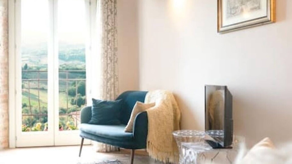 Ficulle House | Luxury Townhouse View of Tuscany