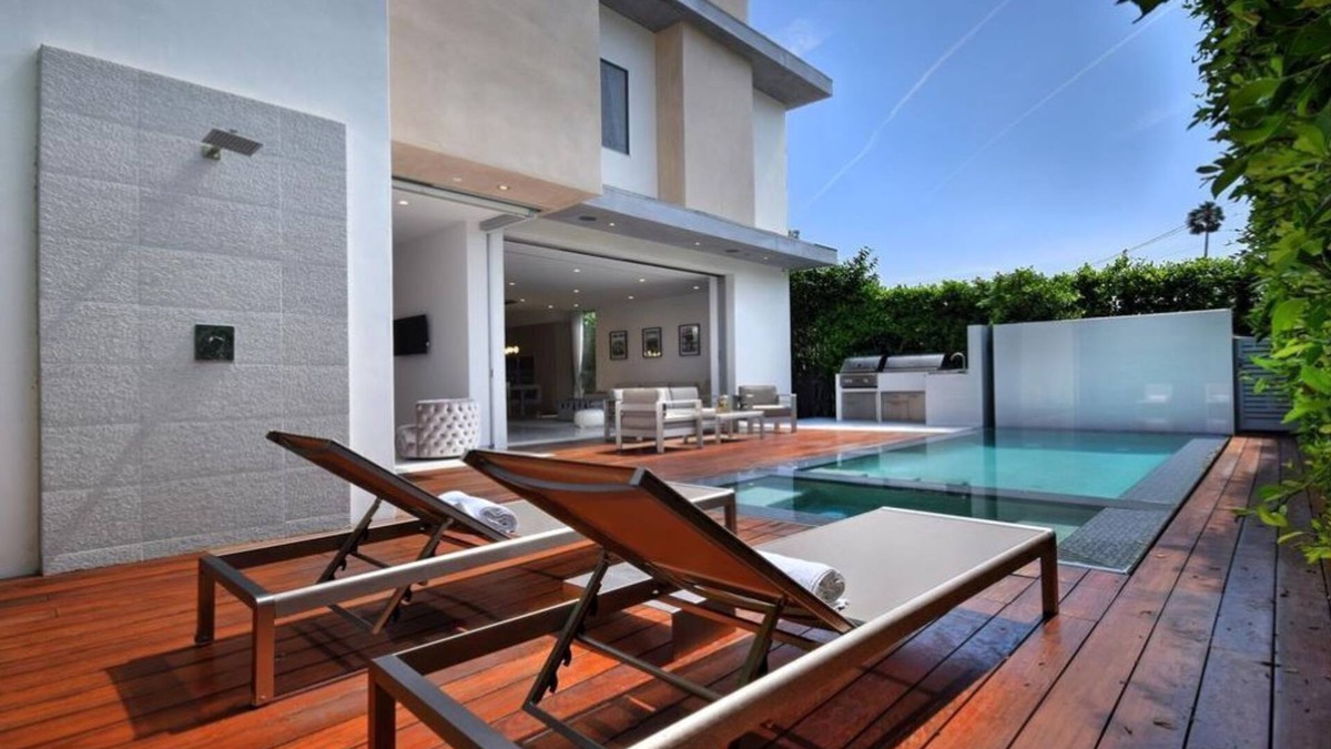 Beverly Grove House | Luxury VERY LUCKY MANSION in the best part of Los Angeles