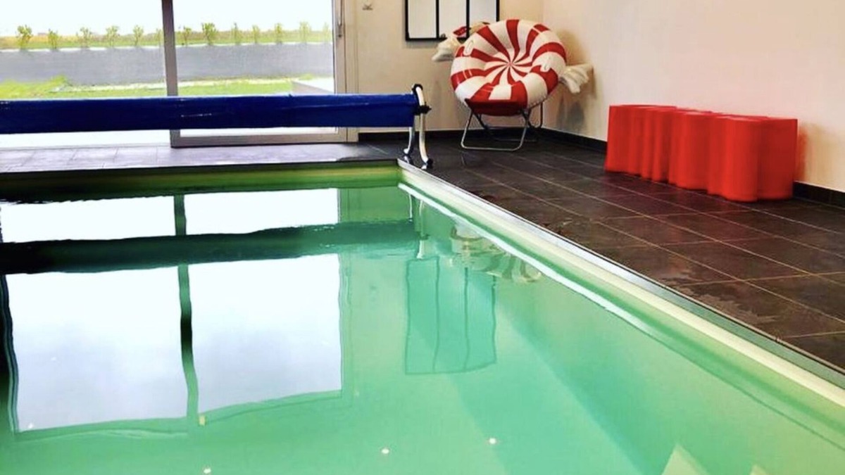 Kerlouan House | Luxury villa 4* in Kerlouan, sea and beach 80m away, quiet,heated indoor pool