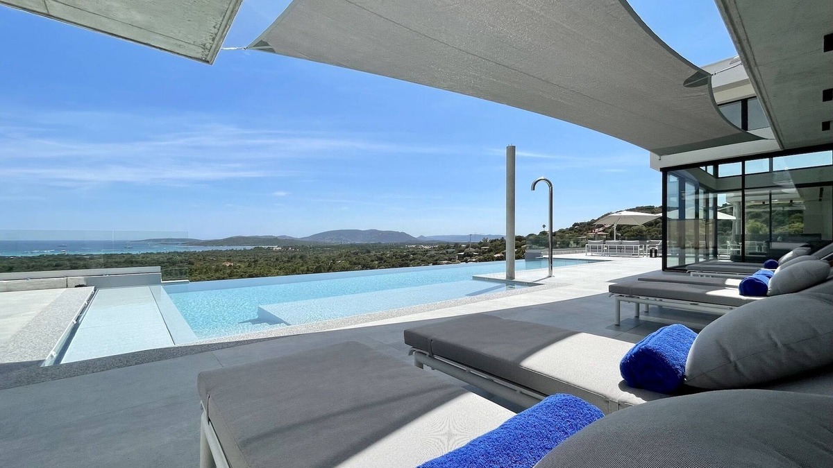 Lecci House | Luxury Villa Alba with panoramic sea view, 7 bedrooms Heated swimming pool