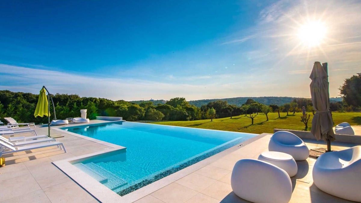 Vintijan Villa | Luxury Villa Artemis with Heated Pool