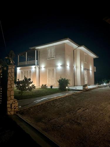 Crespina House | Luxury Villa Cenaia