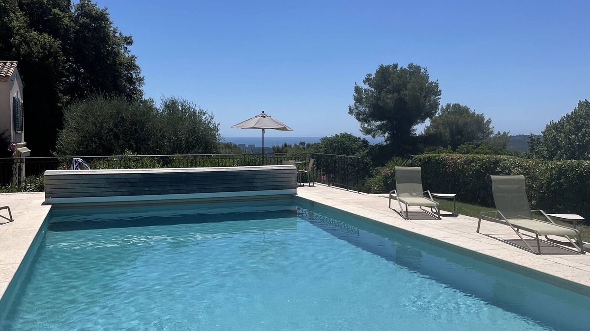 La Colle-sur-Loup House | Luxury villa situated by one of the most famous villages in France