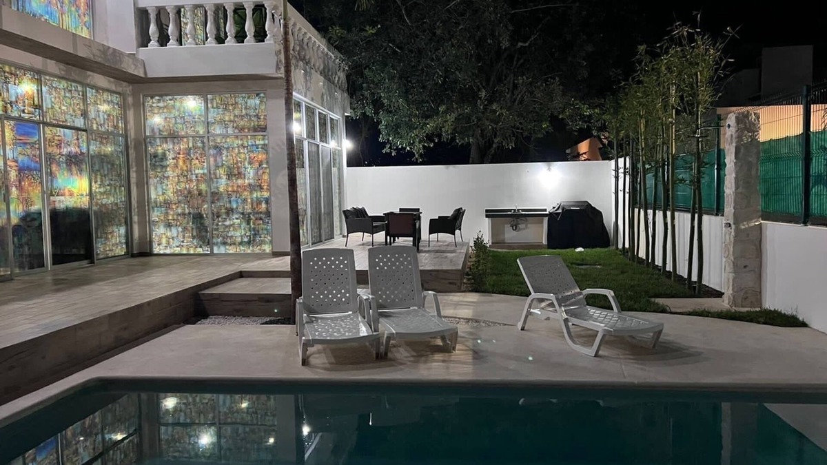 Villa Juarez Villa | Luxury villa great location walking distance to the beach