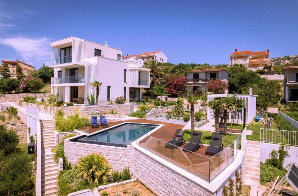 Rab Villa | Luxury villa Mar with infinity pool in Rab