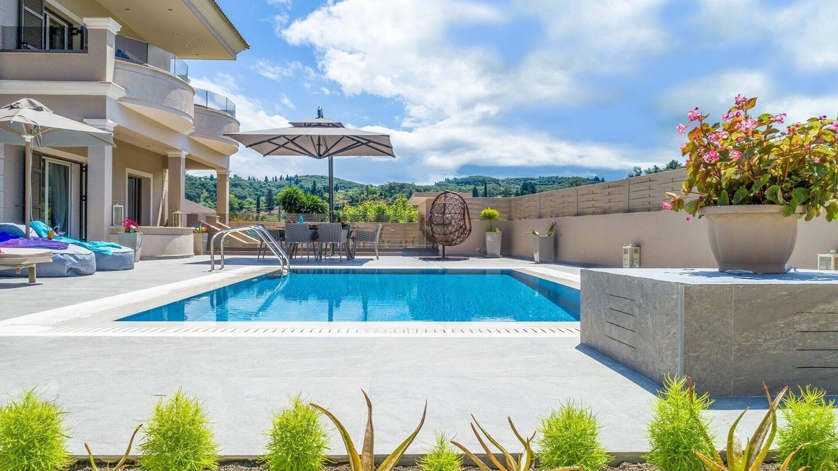 Termenades Villa | Luxury Villa Matzourana - Exclusive Villa by the Sea with swimming pool on Corfu Island, Greece