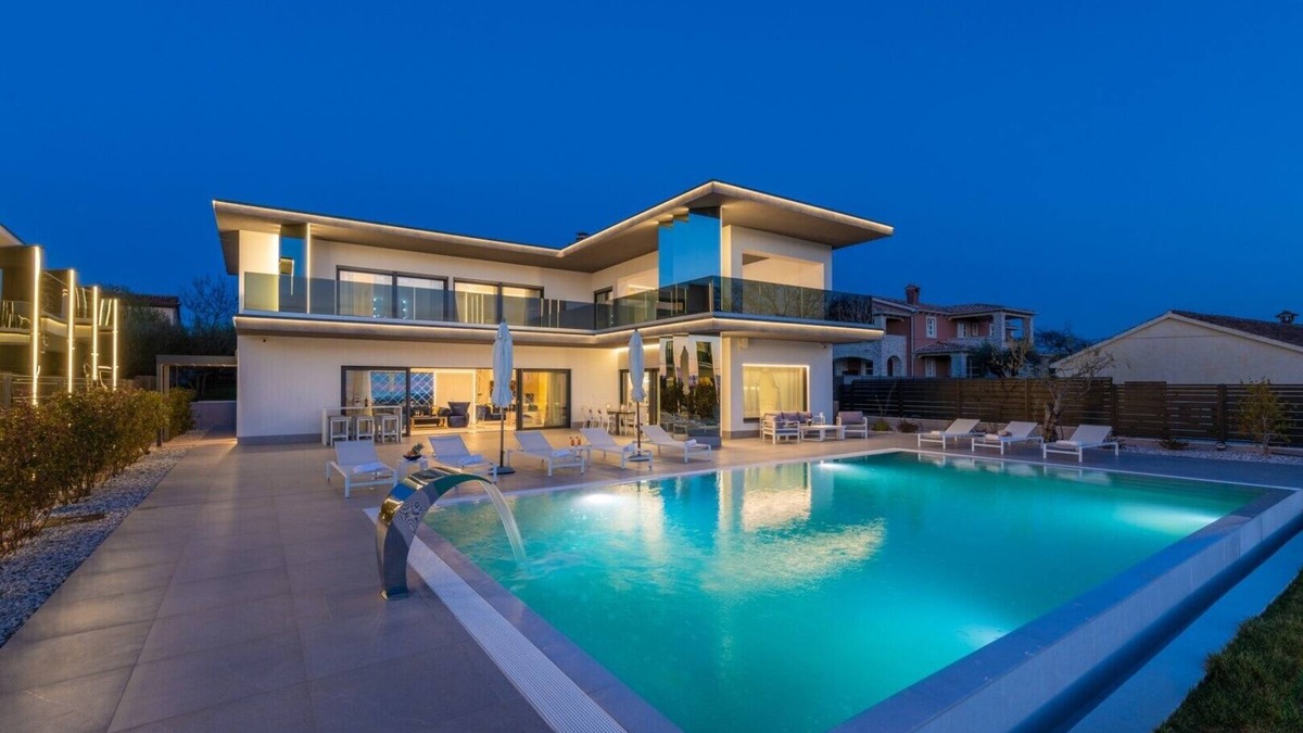 Kastelir Villa | Luxury villa Nimai Star with pool and sea view in Istria