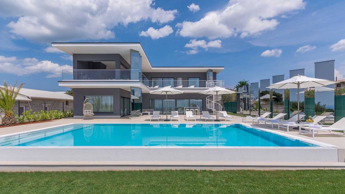 Kastelir Villa | Luxury Villa Titanium with Pool