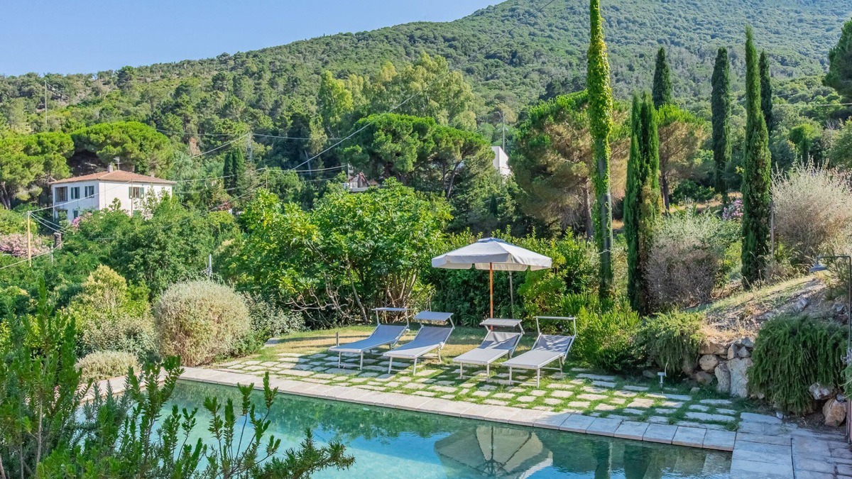 Bagno-Sprizze Villa | Luxury villa with pool