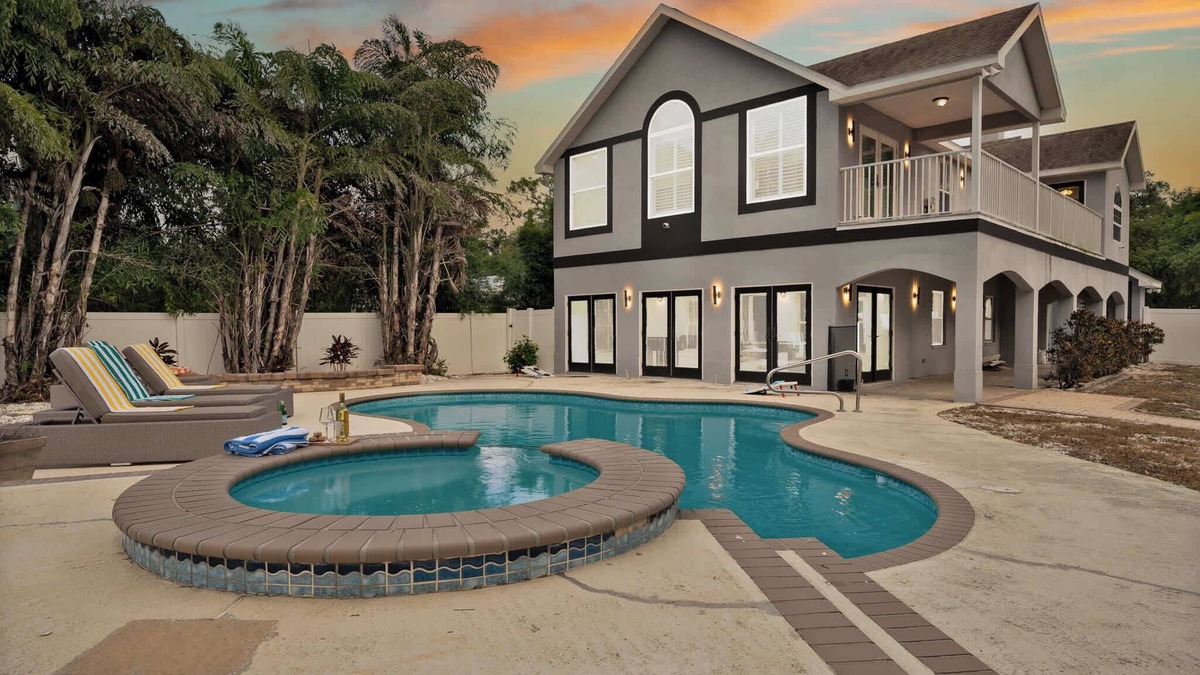 Clair-Mel City House | Luxury Villa| Waterfront + Heated Pool & Game Room